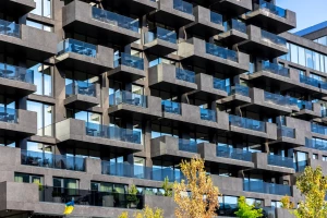 Czy można kupić sprzęt audio wieczorem?